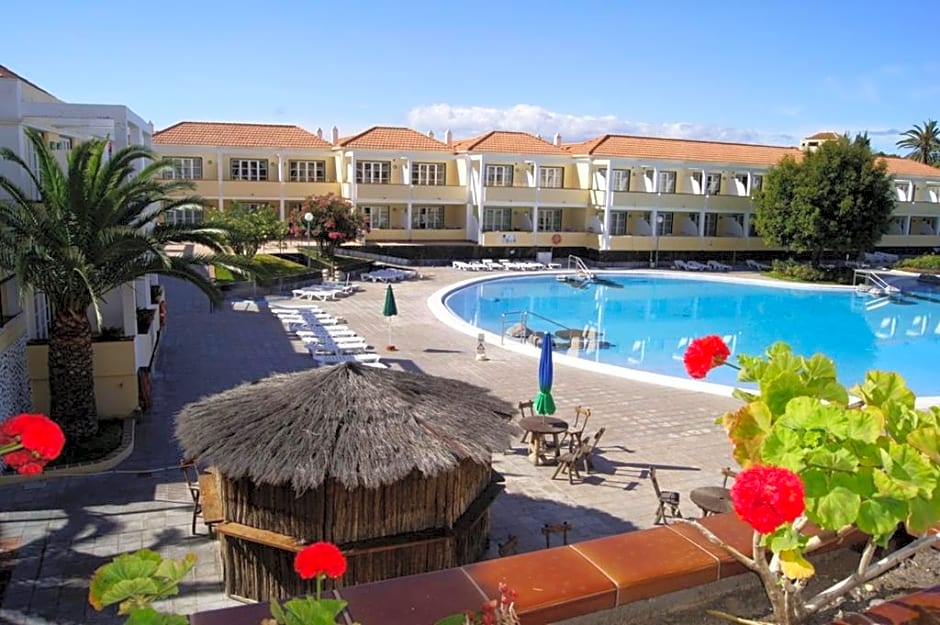 Apartamentos Checkin Laurisilva