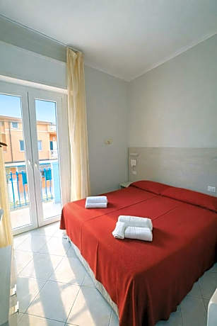 Triple Room with Balcony