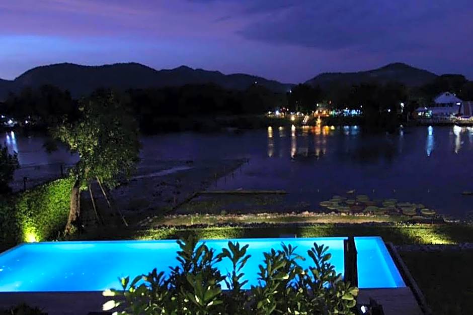 The Glory River Kwai Hotel
