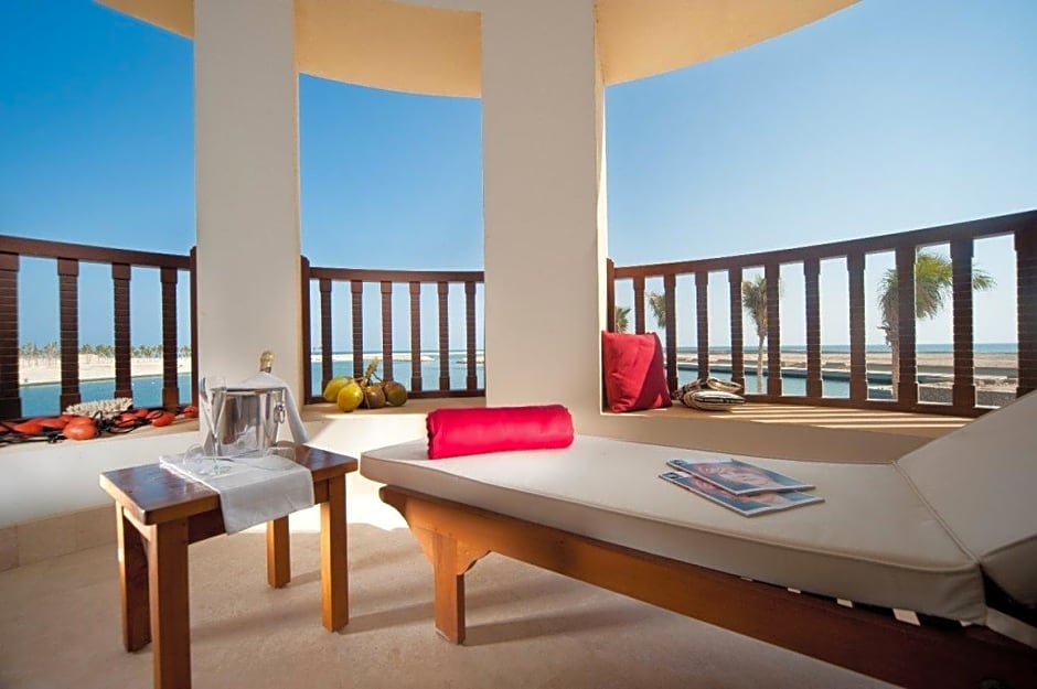 Juweira Boutique Hotel