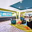 La Quinta Inn & Suites by Wyndham Paris