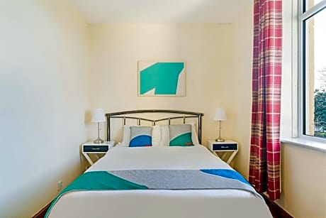 OYO The Green Man Pub and Hotel