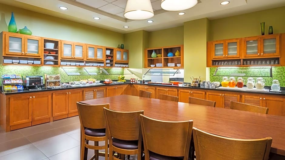 Hyatt Place Coconut Point