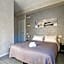 Vatican Central Suites