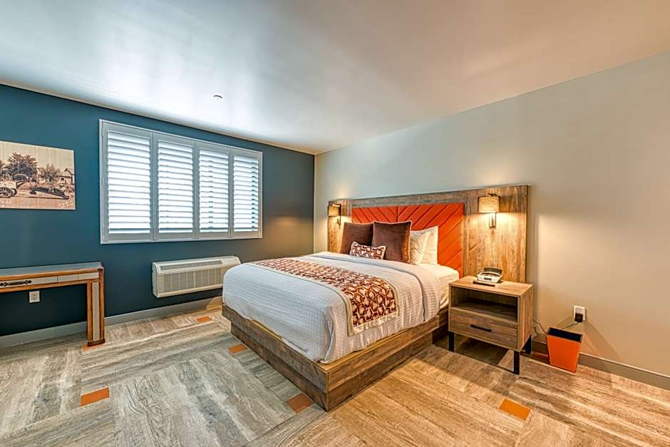 Hotel Lexen Newhall & Santa Clarita - Near Six Flags Magic Mountain