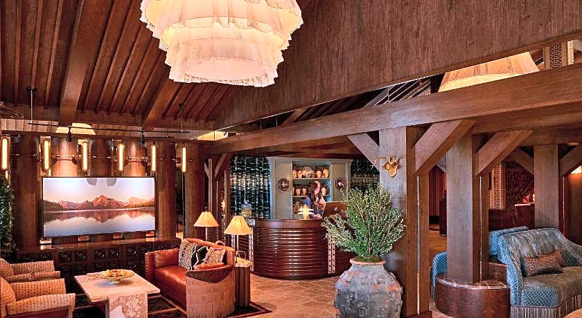 Snake River Lodge & Spa