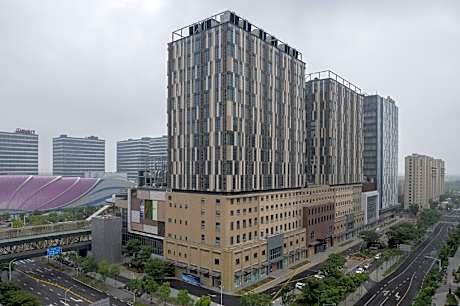 Ji Hotel Shanghai Dianshanhu Avenue Metro Station