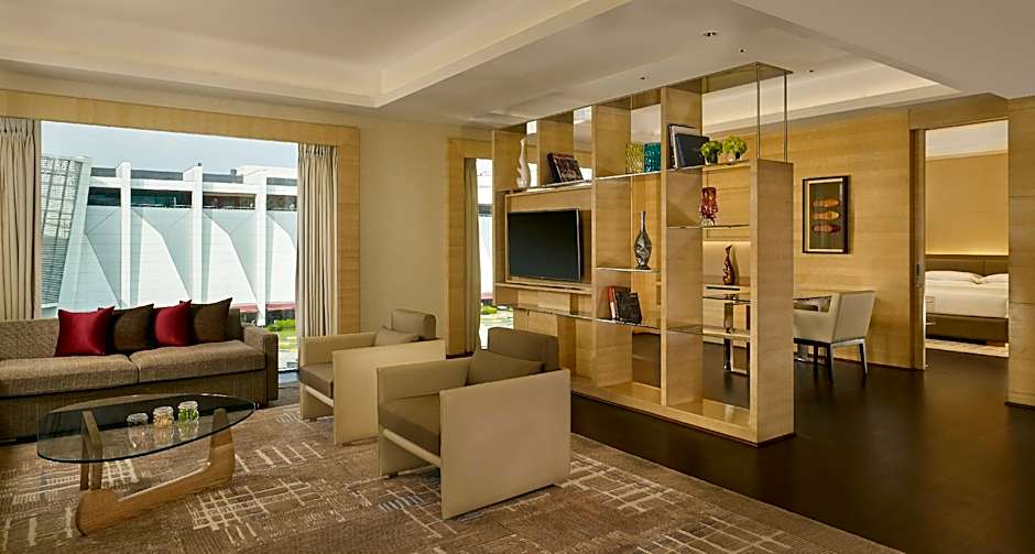 Photo 1 of 4 of Diplomat Suite