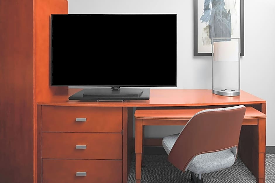 Courtyard by Marriott Santa Clarita Valencia