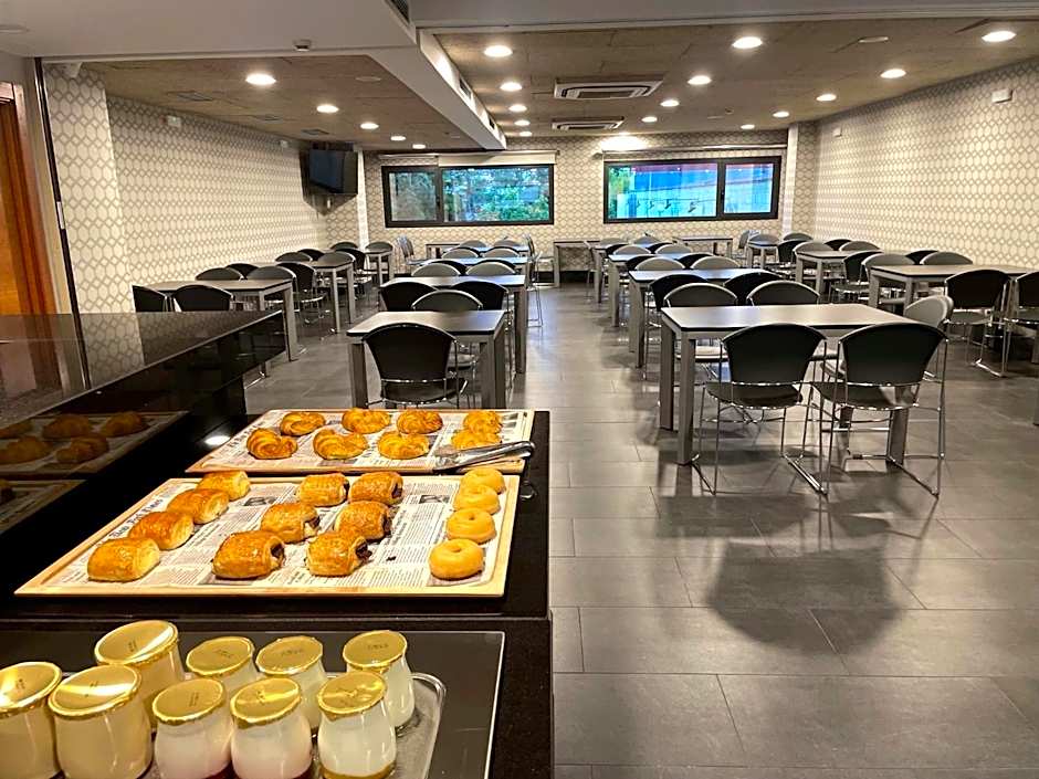 Hotel Apartamentos San Fermín Pamplona