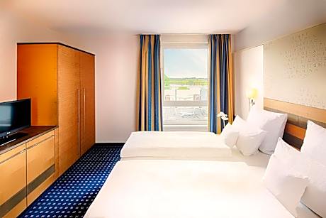 Executive Suite with River View