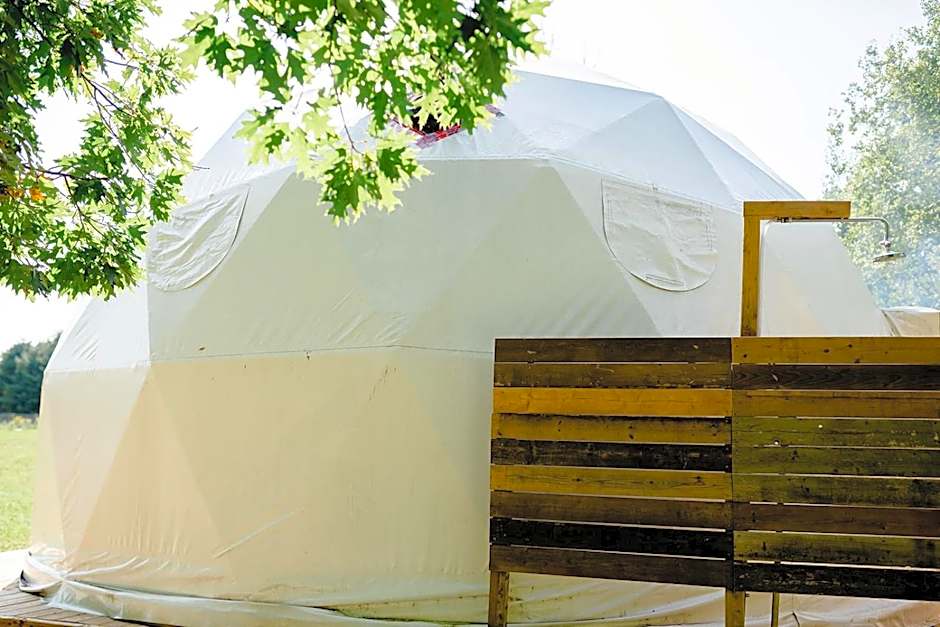 Open Sky Glamping Kawartha Dome