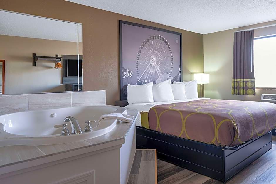 Super 8 by Wyndham Merrillville/Gary Area