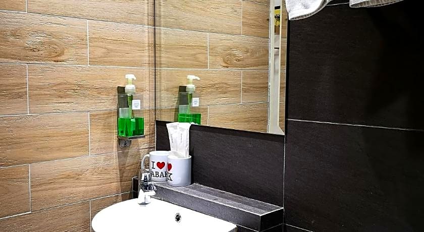 Qbic Hotel