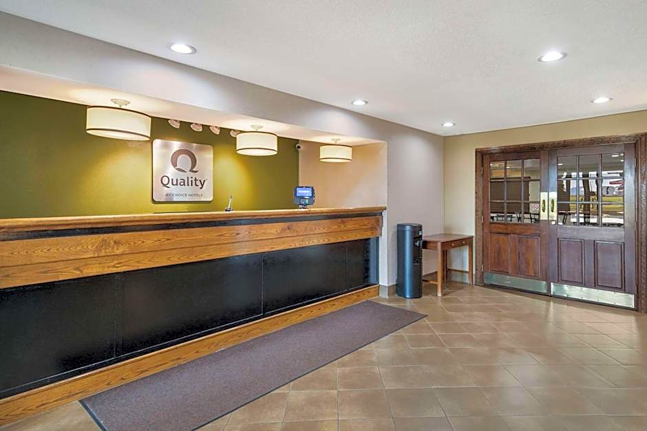 Quality Inn & Suites Garland