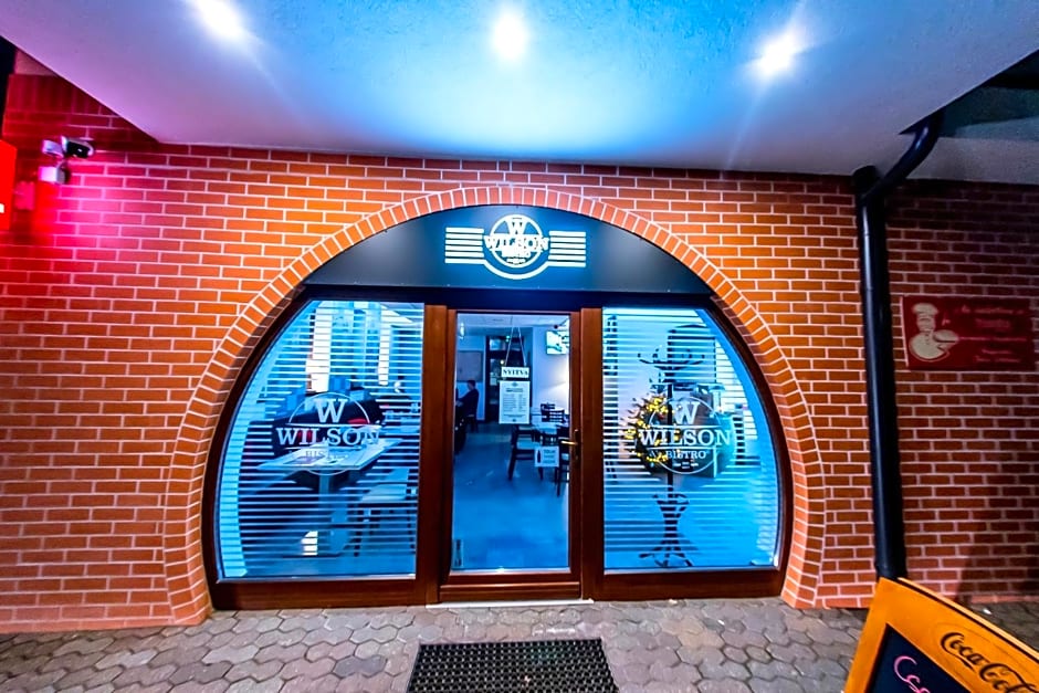 CVSE Clubház és Panzió