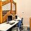 Holiday Inn Express Hotel & Suites Custer By IHG