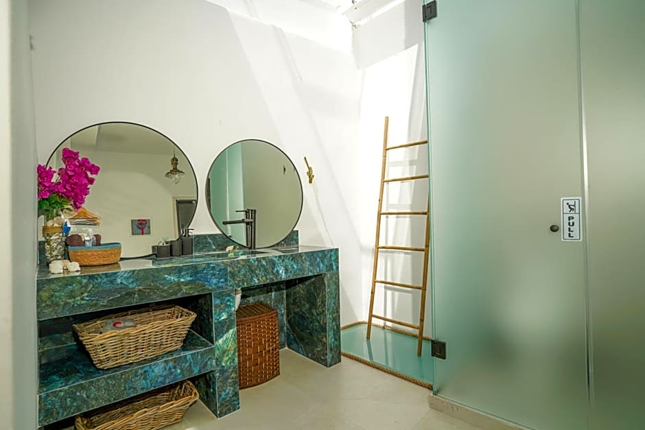 Seabed Suites Mykonos