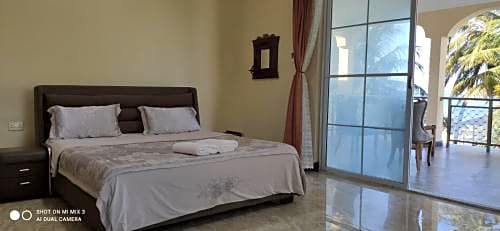 Pwani Beach Hotel & Apartments