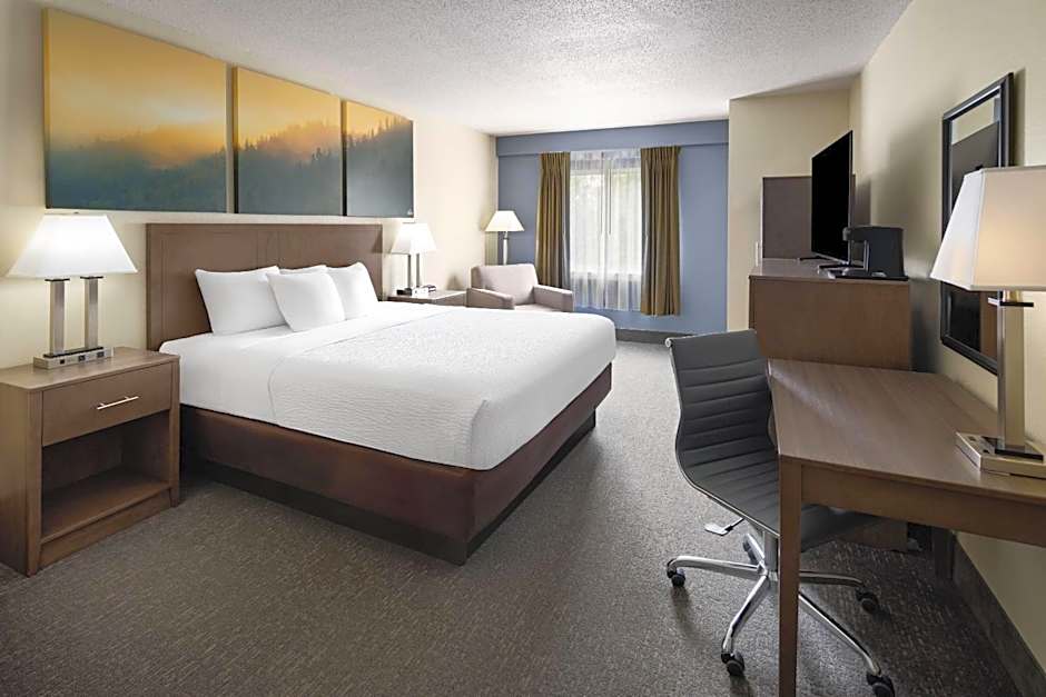 Days Inn by Wyndham Penn State