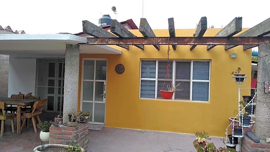 Finca Mc'Clau Teotihuacan, Casa residencial entera