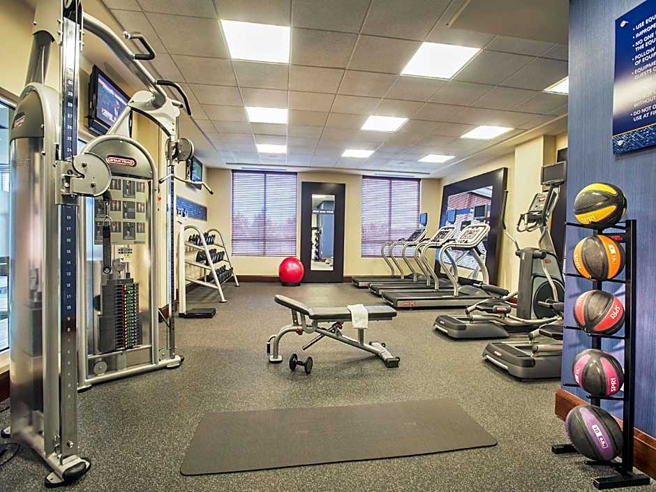 Hampton Inn By Hilton And Suites Washington-Dulles Intl Airport