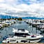 Bright and Spacious 2 Bedroom on Coal Harbors Waterfront