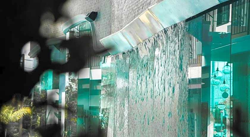 Poolrada Boutique Hotel