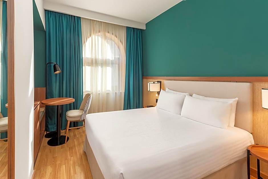 Hotel Elche Centro Affiliated by Meliá