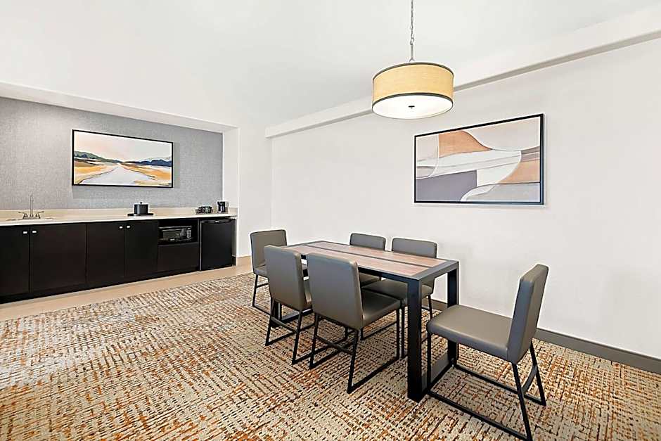 Hampton Inn By Hilton Morgan Hill