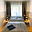 ClickTheFlat Solidarności City Center Apart Rooms