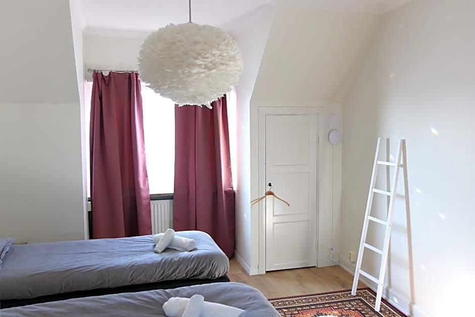 Alyhr Apartments
