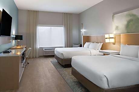 Queen Room with Two Queen Beds - Non-Smoking