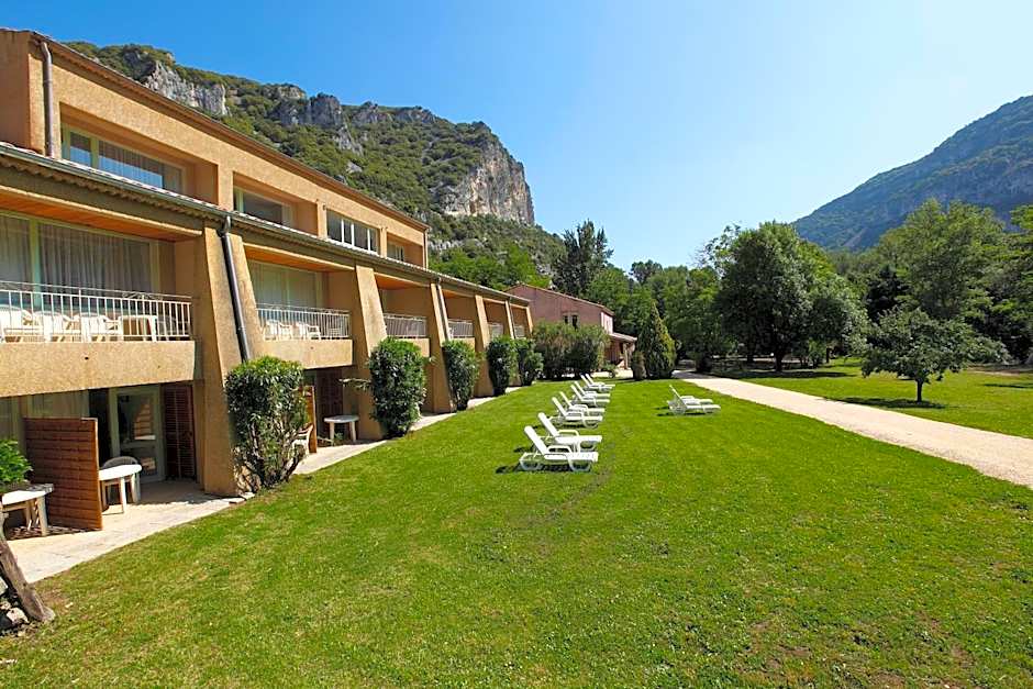 Vacanceole - Le Domaine de Chames - Pont d'Arc