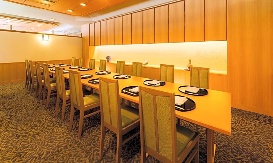 Senri Hankyu Hotel