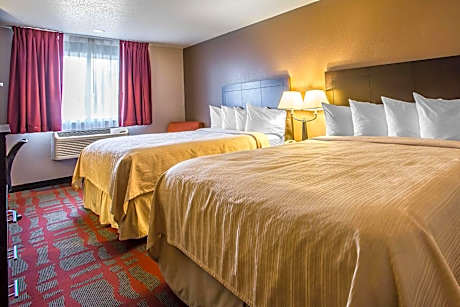 Queen Room with Two Queen Beds - Non-Smoking