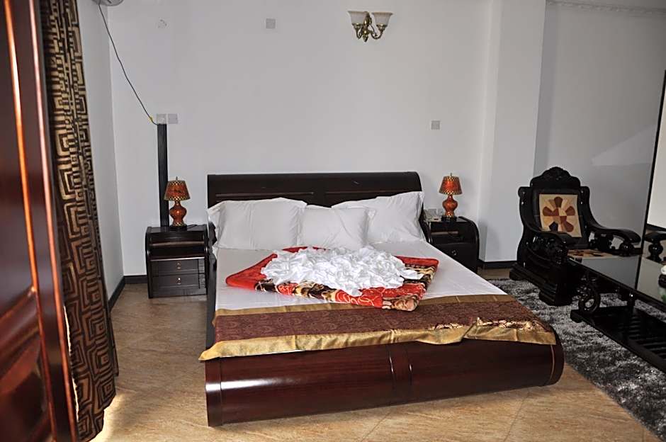 Biraj International Hotel