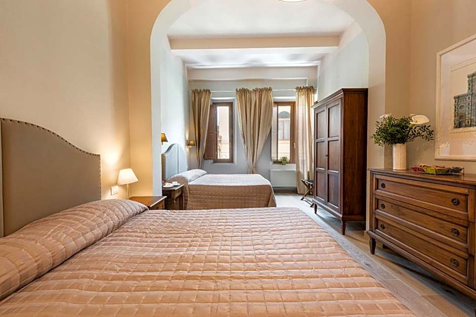 Apartments Florence - Ariento Giuditta 2 bdr