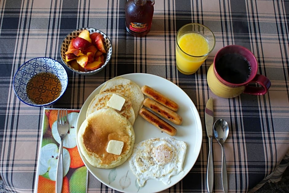 Top of Algonquin Bed and Breakfast