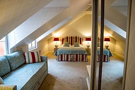 Classic Double or Twin Room