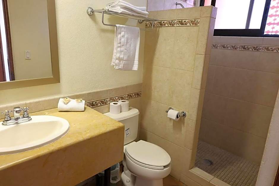 HOTEL COLLI