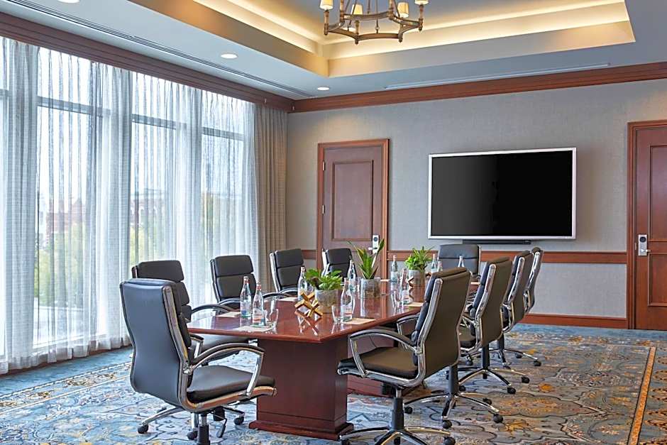 Renaissance by Marriott Montgomery Hotel & Spa at the Convention Center