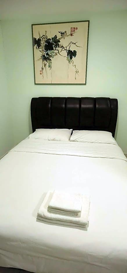 The Glorious Straits Hotel