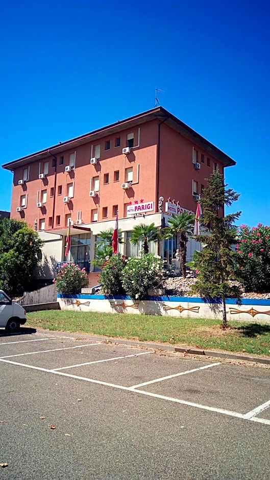 Hotel Parigi