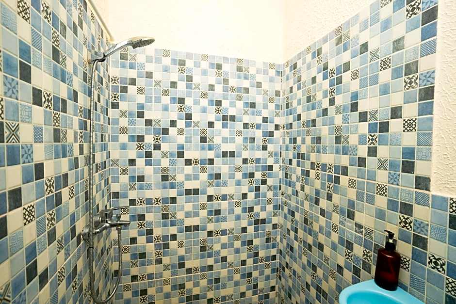 RedDoorz near RSUD Kota Mataram