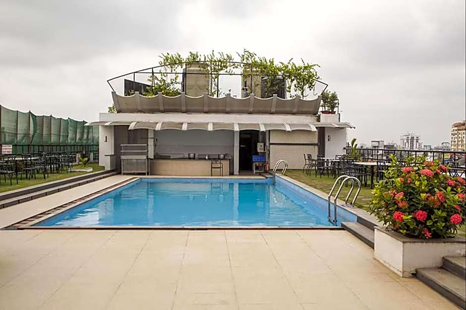 The Mercy Luxury Business Hotel