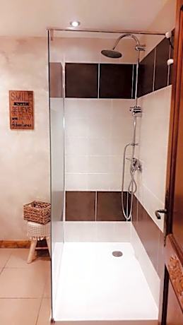 Family Room with Garden View