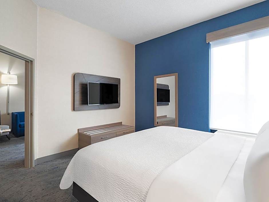 HOLIDAY INN EXPRESS MEADVILLE By IHG