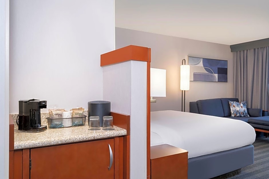 Courtyard by Marriott Columbus New Albany