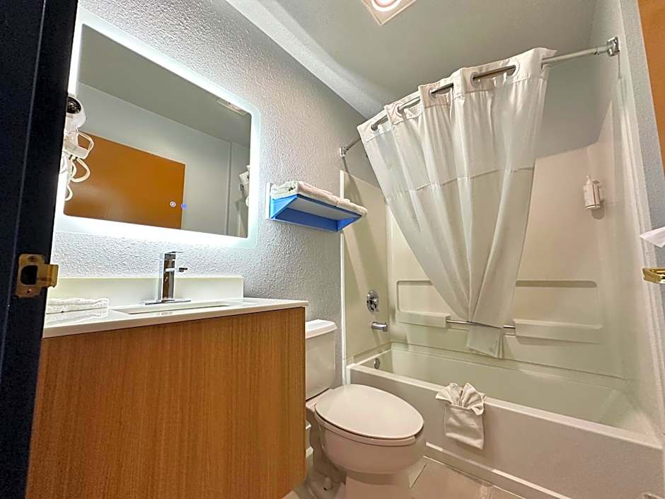 Microtel Inn & Suites by Wyndham Gallup